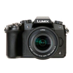 Panasonic Lumix DMC-G80 + 12-60mm F3.5-5.6 Lens